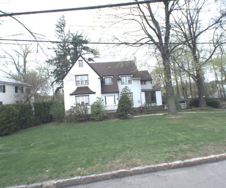 Photo of 304 HEATHCOTE RD , SCARSDALE