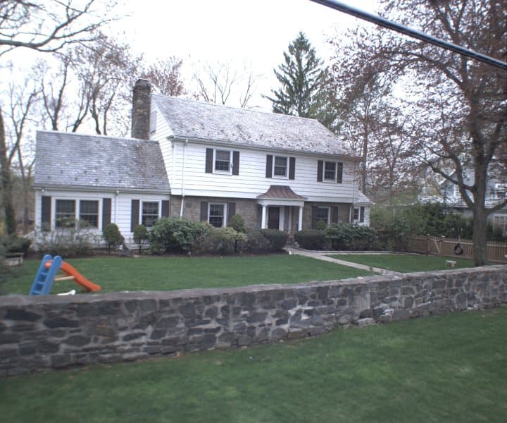 Photo of 322 HEATHCOTE RD , SCARSDALE