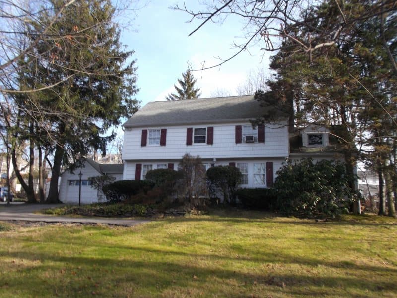 Photo of 15 WEAVER ST , SCARSDALE