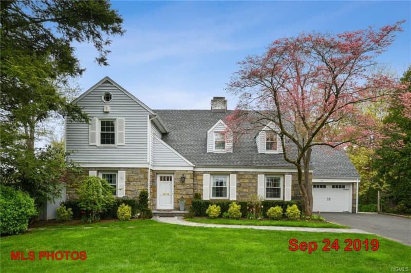 Photo of 1 CORELL RD , SCARSDALE
