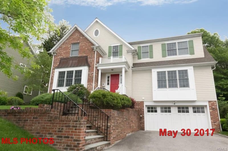 Photo of 8 SPRUCE LA , SCARSDALE