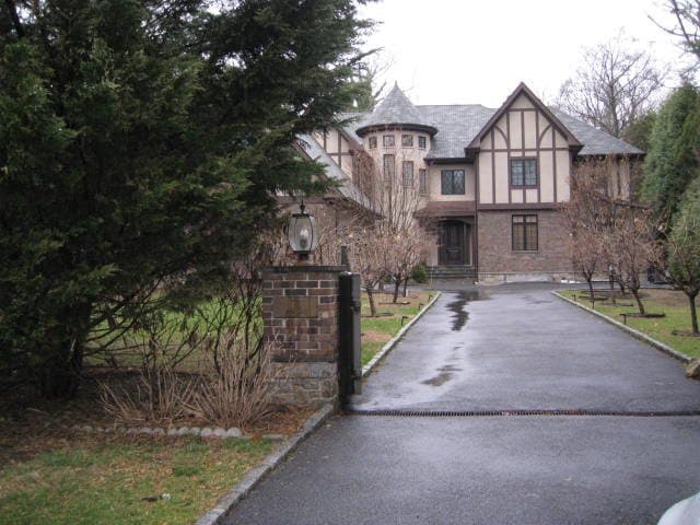 Photo of 173 SECOR RD , SCARSDALE