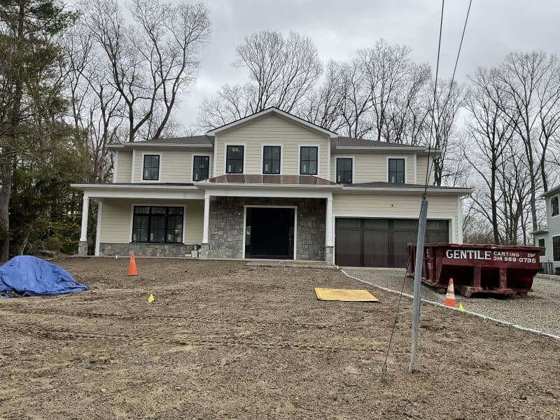 Photo of 28 ASPEN RD , SCARSDALE