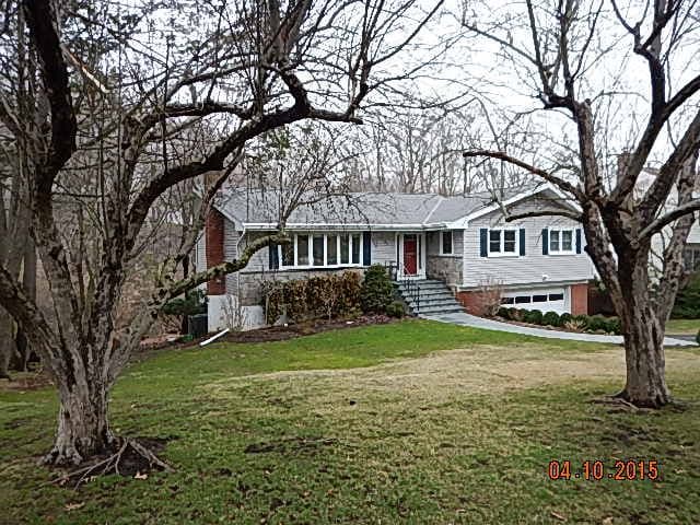 Photo of 31 BLACK BIRCH LA , SCARSDALE