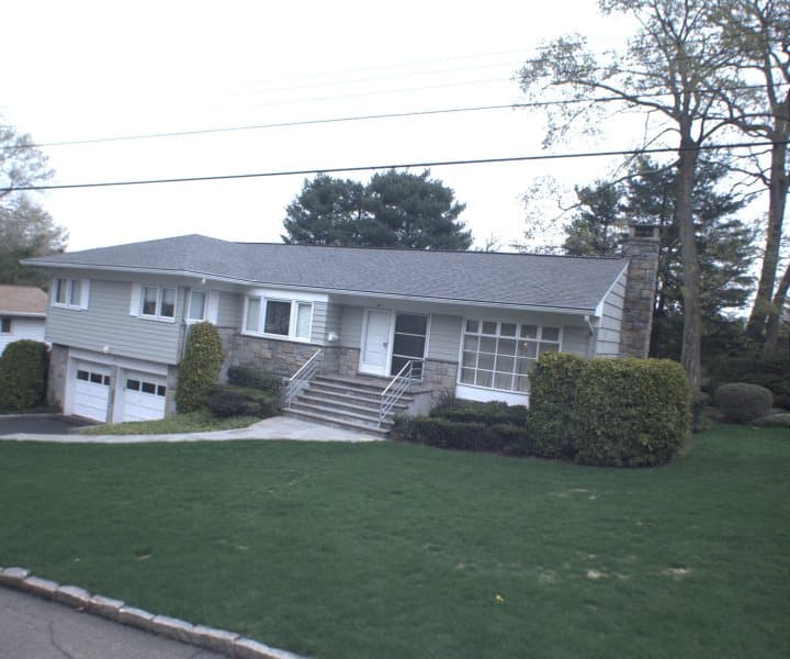 Photo of 2 SYLVAN LA , SCARSDALE