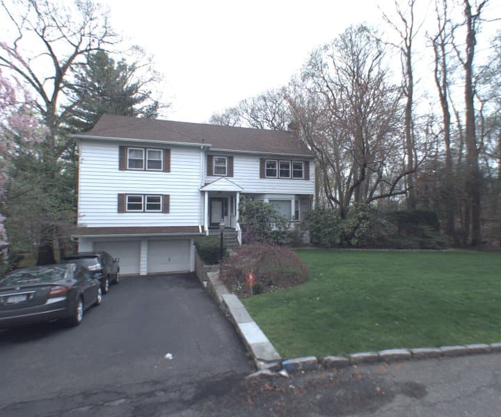 Photo of 2 THORNWOOD PL , SCARSDALE