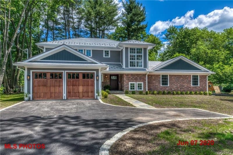 Photo of 239 MAMARONECK RD , SCARSDALE