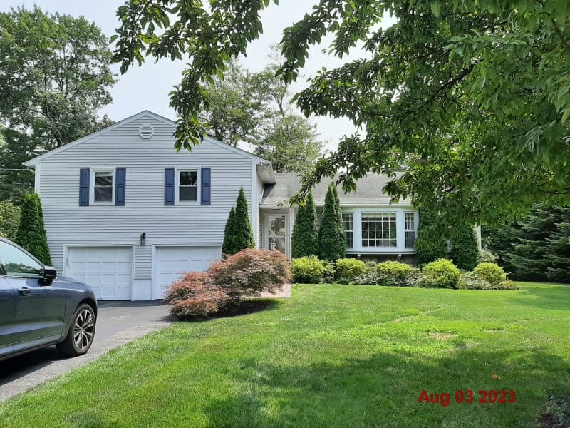 Photo of 4 MYRTLEDALE RD, SCARSDALE