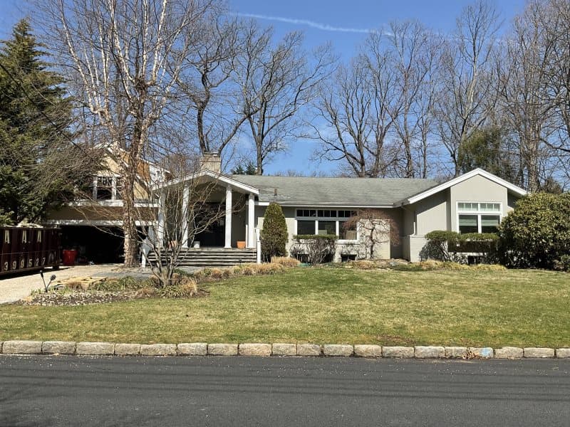 Photo of 21 MYRTLEDALE RD , SCARSDALE