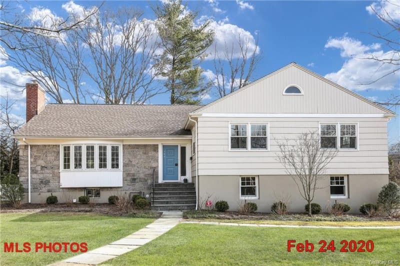 Photo of 140 ROCK CREEK LA , SCARSDALE