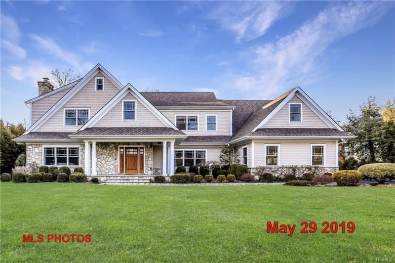 Photo of 8 STONEWALL LA , SCARSDALE