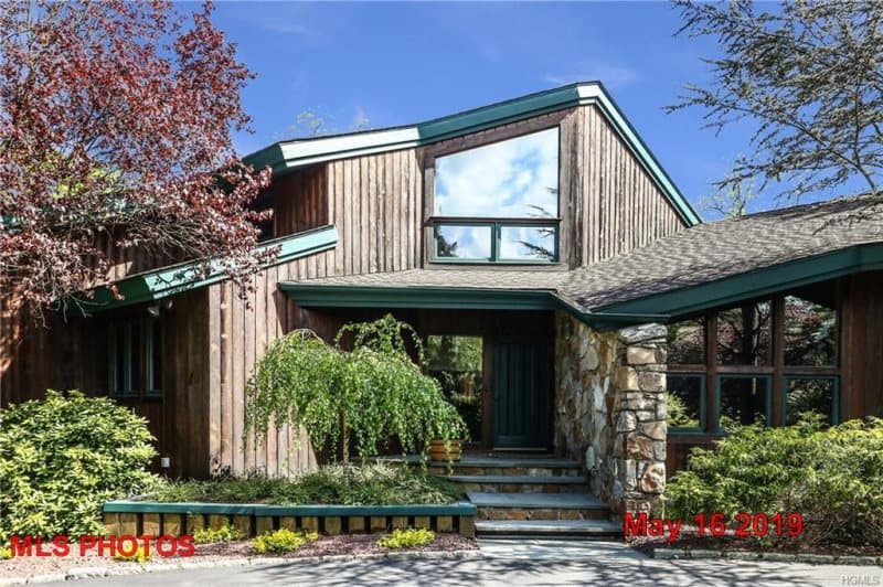 Photo of 6 CRAWFORD LA, SCARSDALE