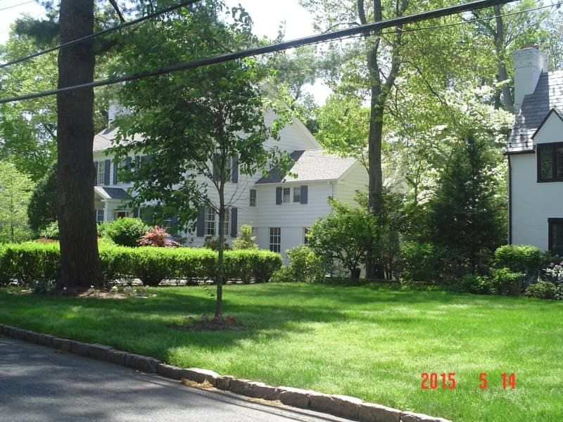 Photo of 328 HEATHCOTE RD , SCARSDALE