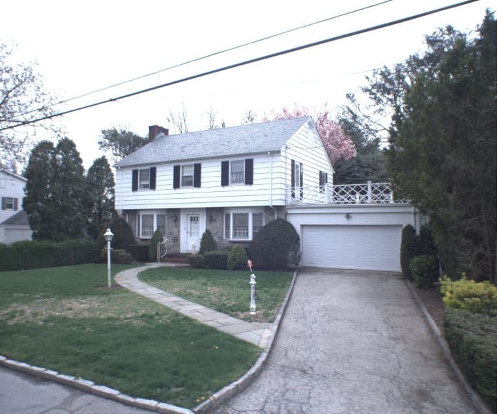 Photo of 8 WAKEFIELD RD , SCARSDALE