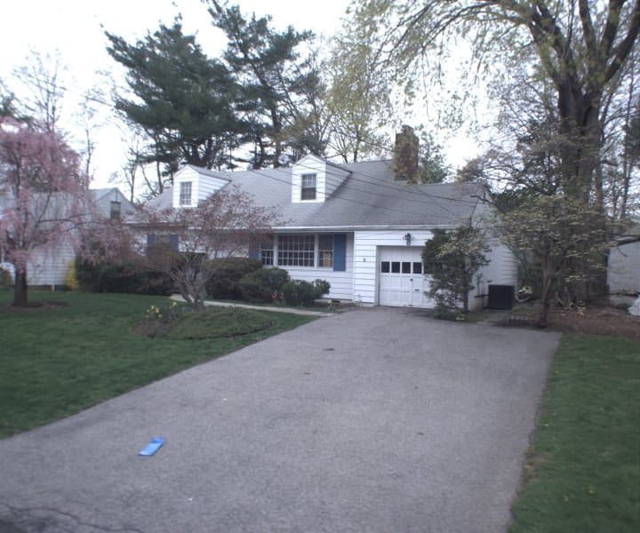 Photo of 8 CREST LA, SCARSDALE