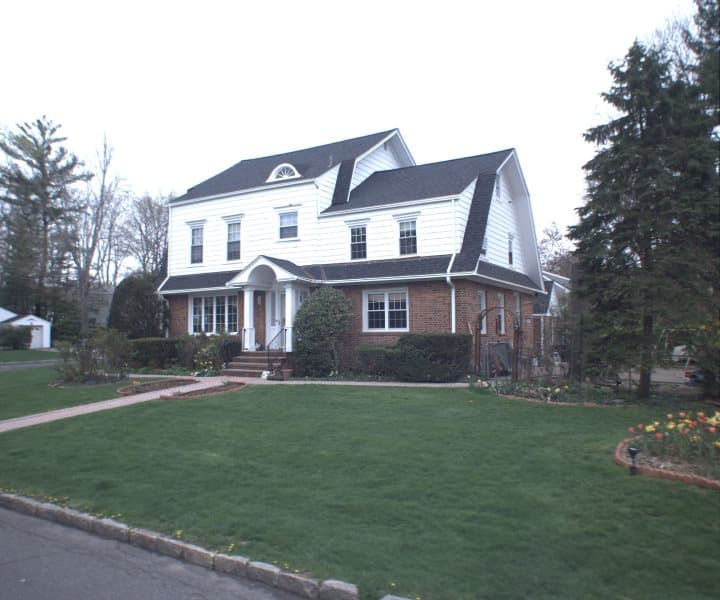 Photo of 401 HEATHCOTE RD , SCARSDALE