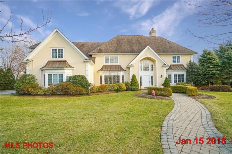 Photo of 56 HARVEST DR , SCARSDALE