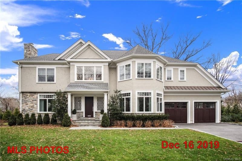 Photo of 2 HARVEST DR , SCARSDALE