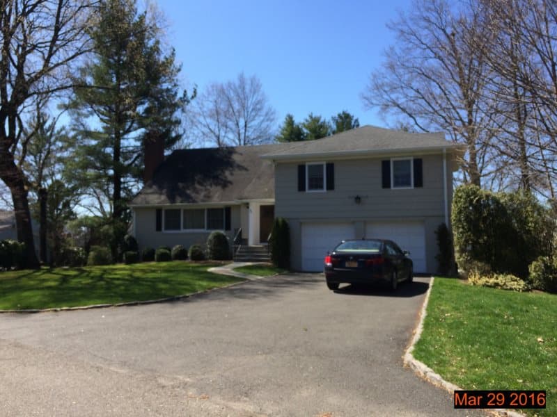 Photo of 368 HEATHCOTE RD , SCARSDALE
