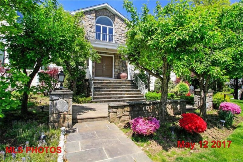 Photo of 23 GATE HOUSE RD , SCARSDALE