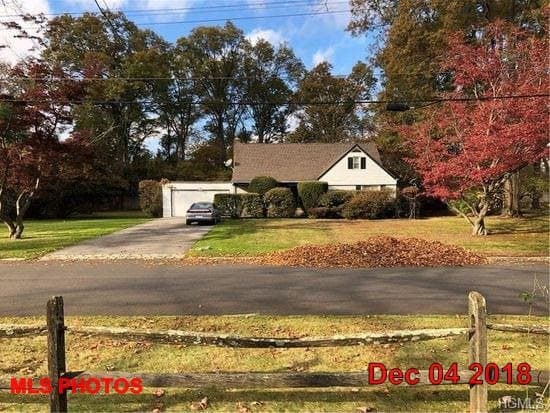 Photo of 11 COLONIAL RD , SCARSDALE