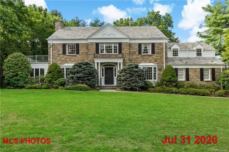 Photo of 24 GRIFFEN AVE , SCARSDALE